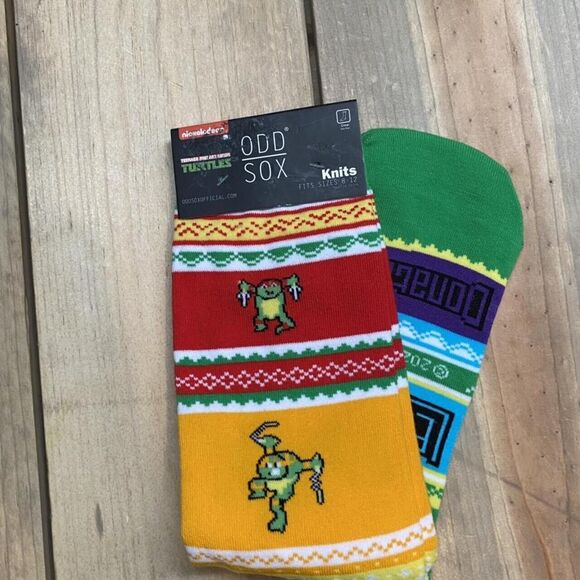 Odd Sox, Nickelodeon TMNT Teenage Mutant Ninja Turtles, 90's Cartoon, Fun Socks - Picture 1 of 4